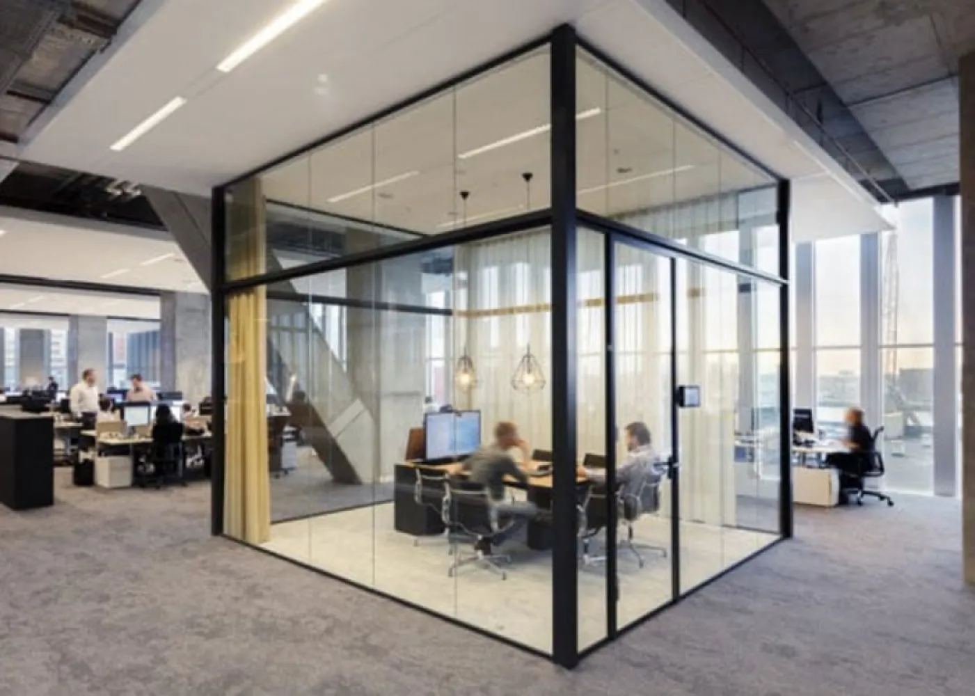 Pencere Kenarlarından Gelen Soğuk Nasıl Kesilir? (Kesin Çözümler)